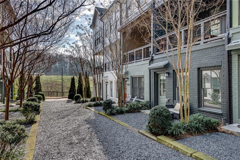 768 Aerial Way