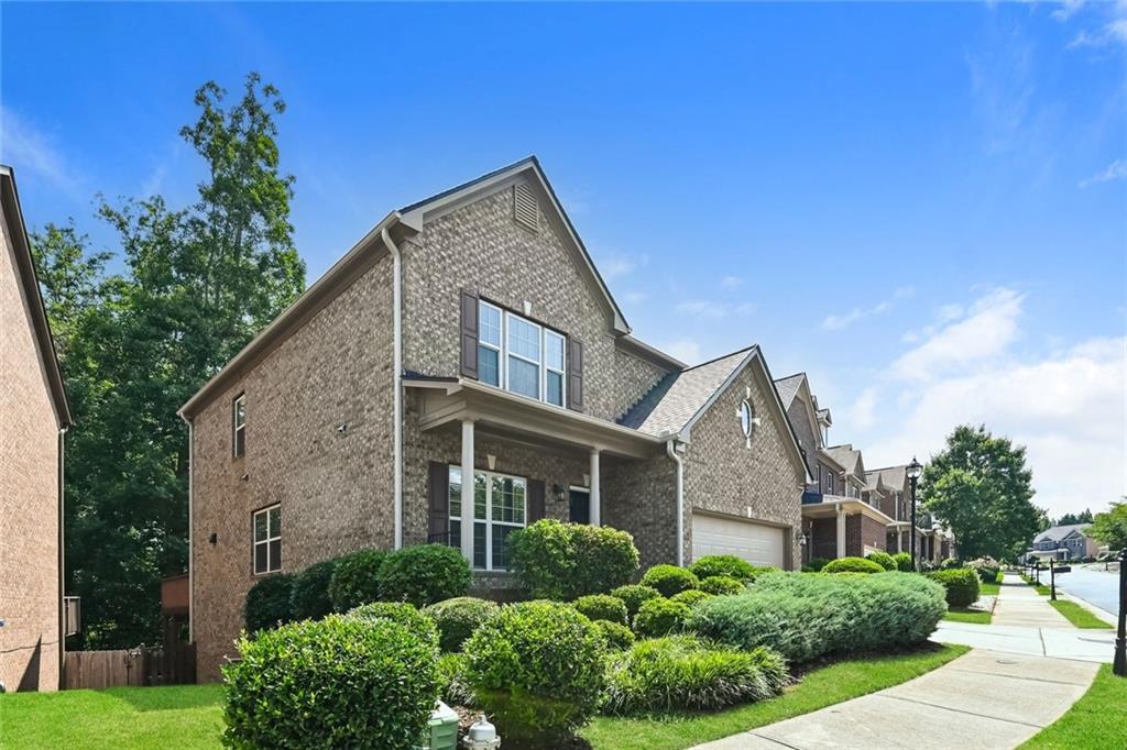 3565 Flycatcher Way