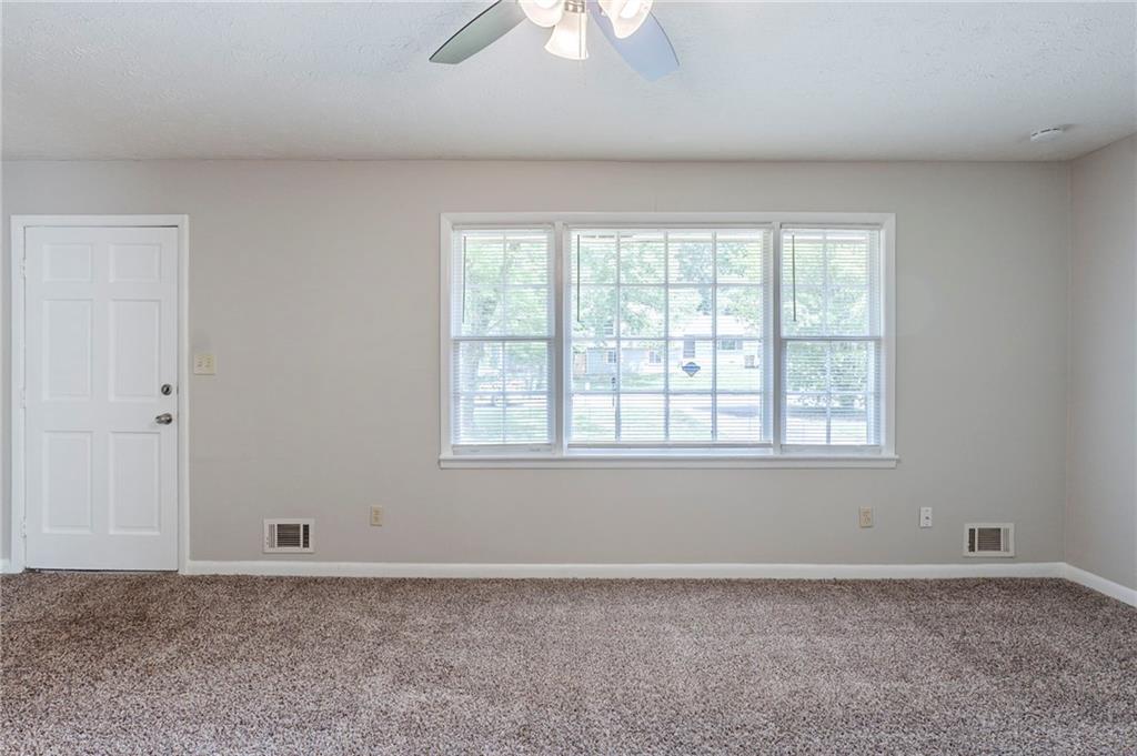 8431 Magnolia Drive, Jonesboro, Georgia image 3