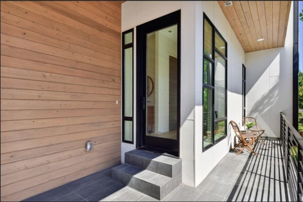 536 Highland Avenue NE B