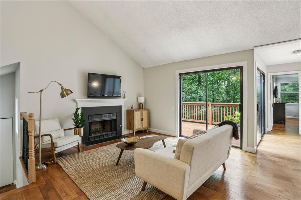 85 Dunwoody Springs Drive
