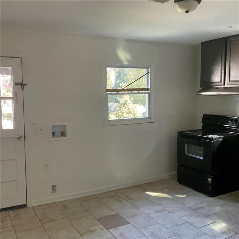 541 W W Lake Avenue W