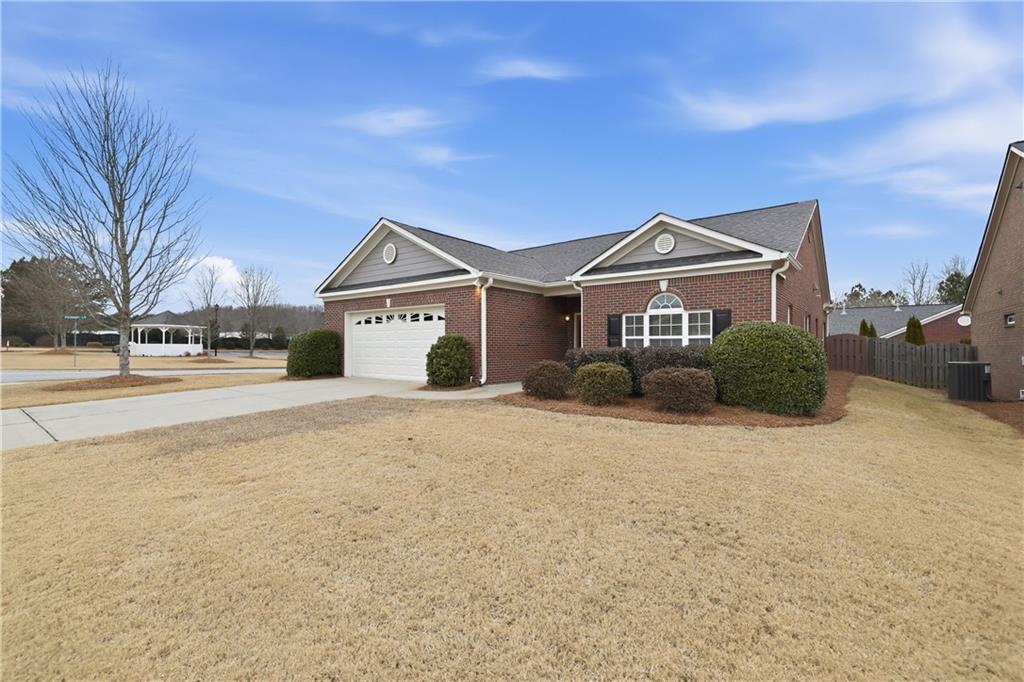 1705 Rolling View Drive