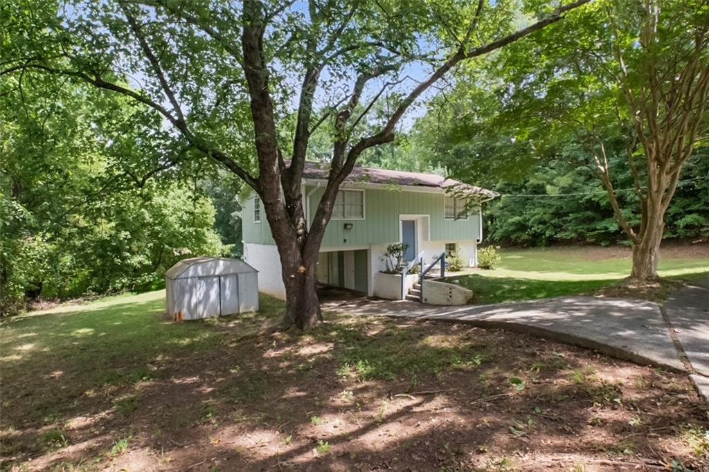 874 Plainville Place SW