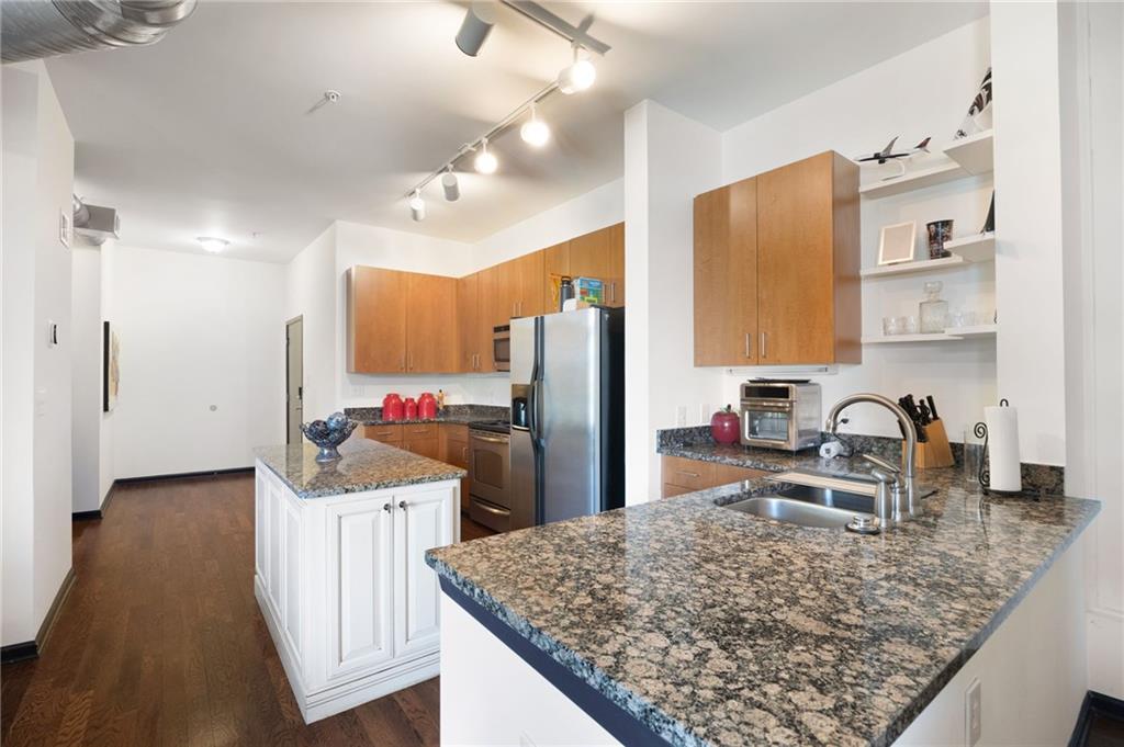 5300 PEACHTREE Road 2605