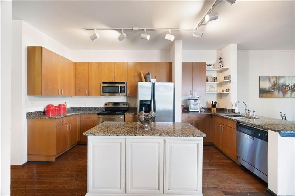 5300 PEACHTREE Road 2605