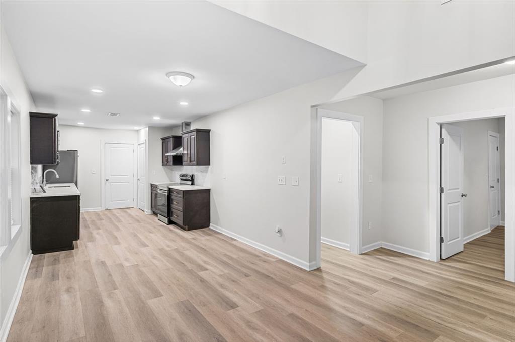 42 Burbank Drive NW