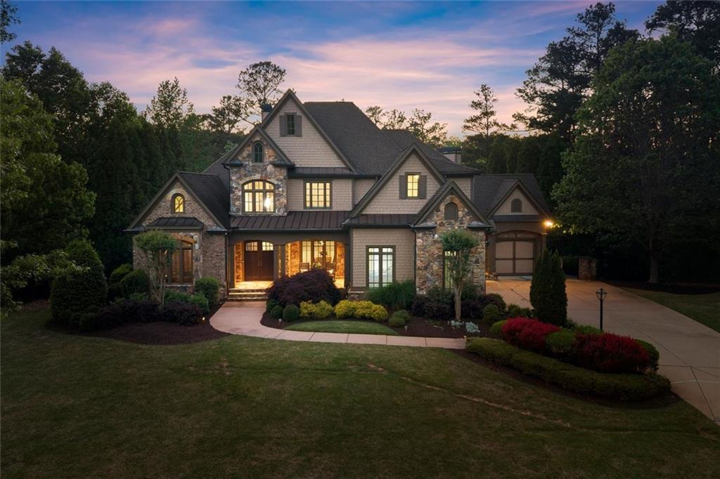 1225 Waterfall Lane
