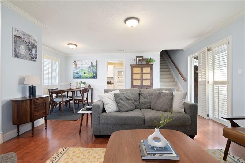 380 Manning Villas Drive SW