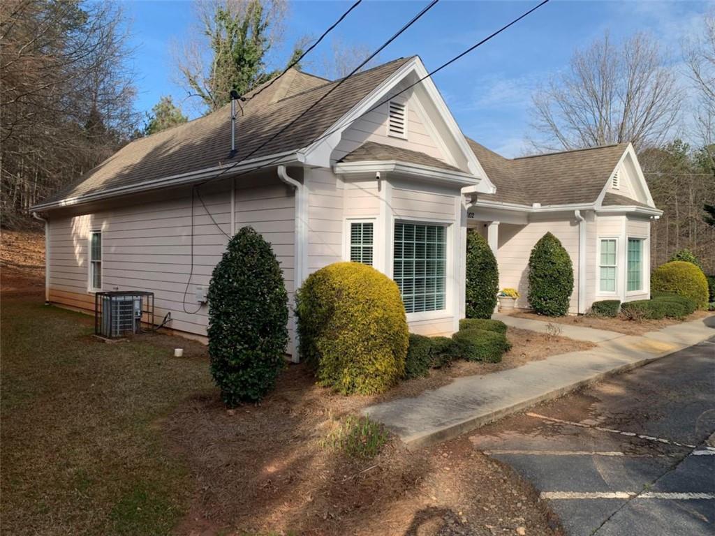 5102 Covington Hwy