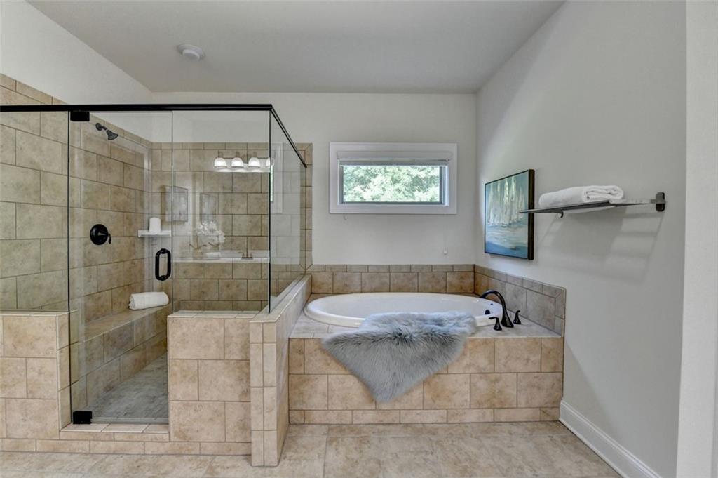 4610 Point Rock Drive, Buford, Georgia image 50