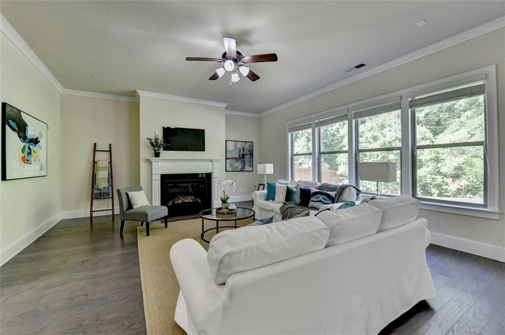 4610 Point Rock Drive, Buford, Georgia image 20