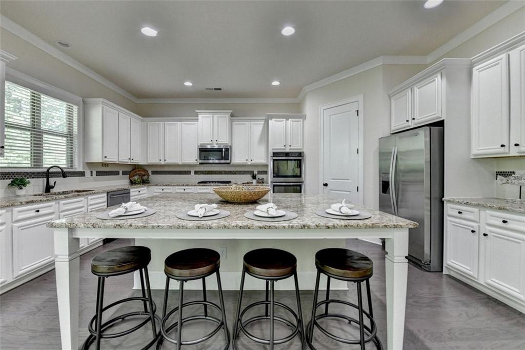 4610 Point Rock Drive, Buford, Georgia image 39