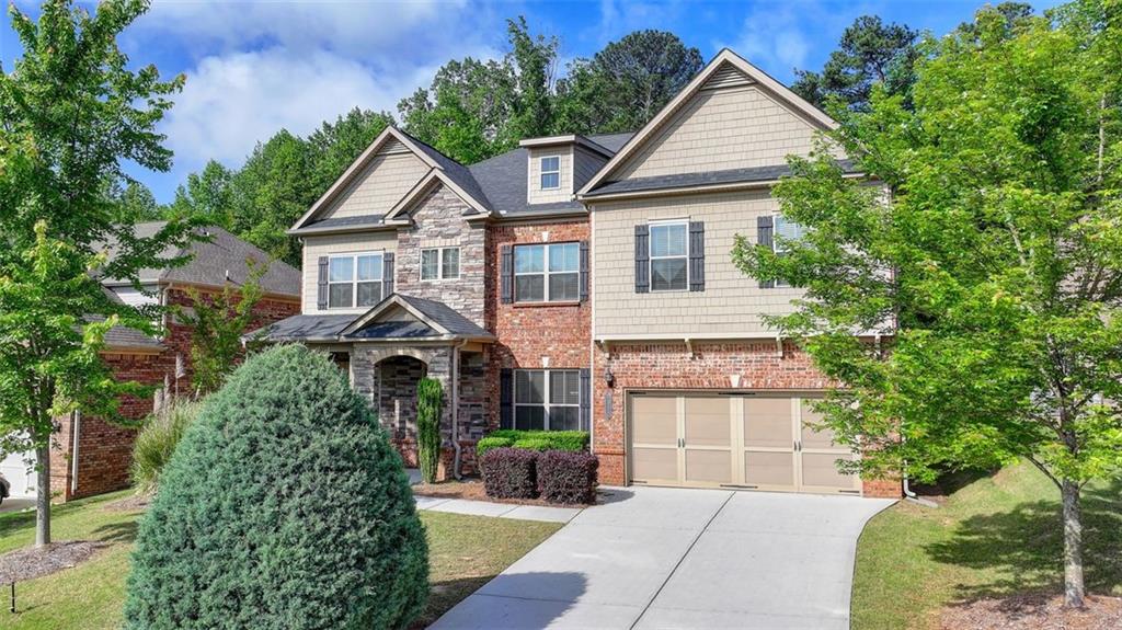 4610 Point Rock Drive, Buford, Georgia image 3