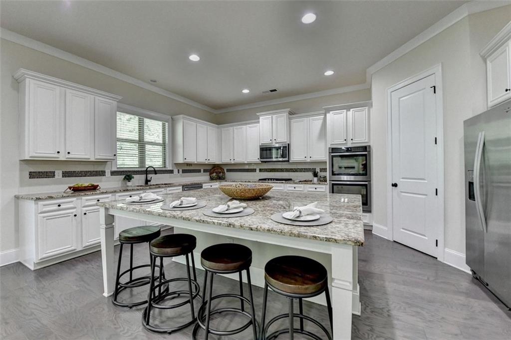 4610 Point Rock Drive, Buford, Georgia image 38