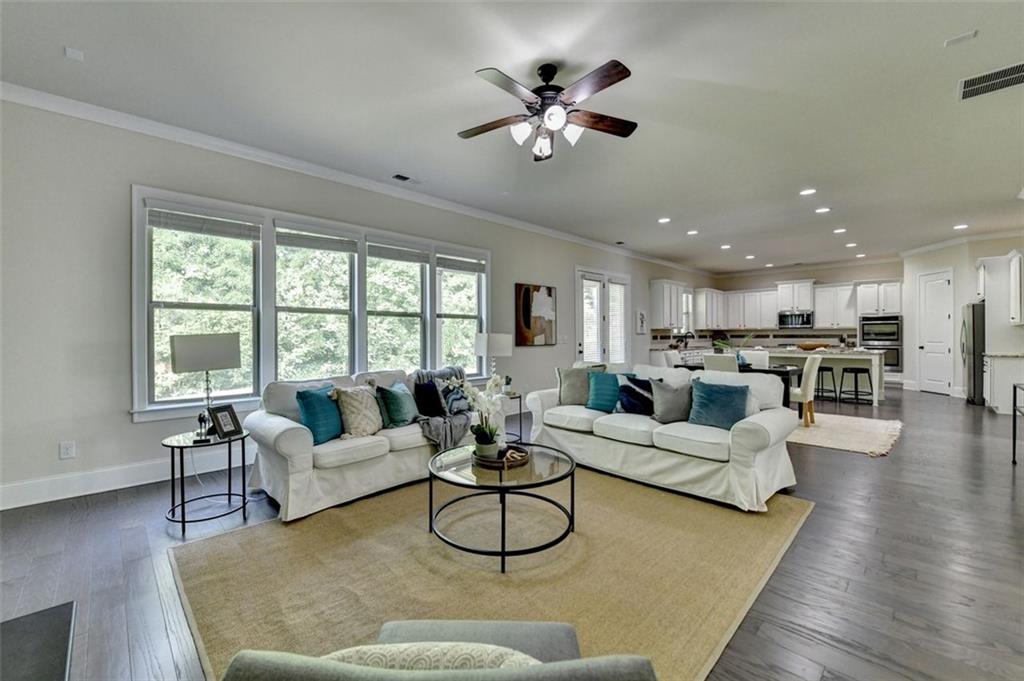 4610 Point Rock Drive, Buford, Georgia image 25