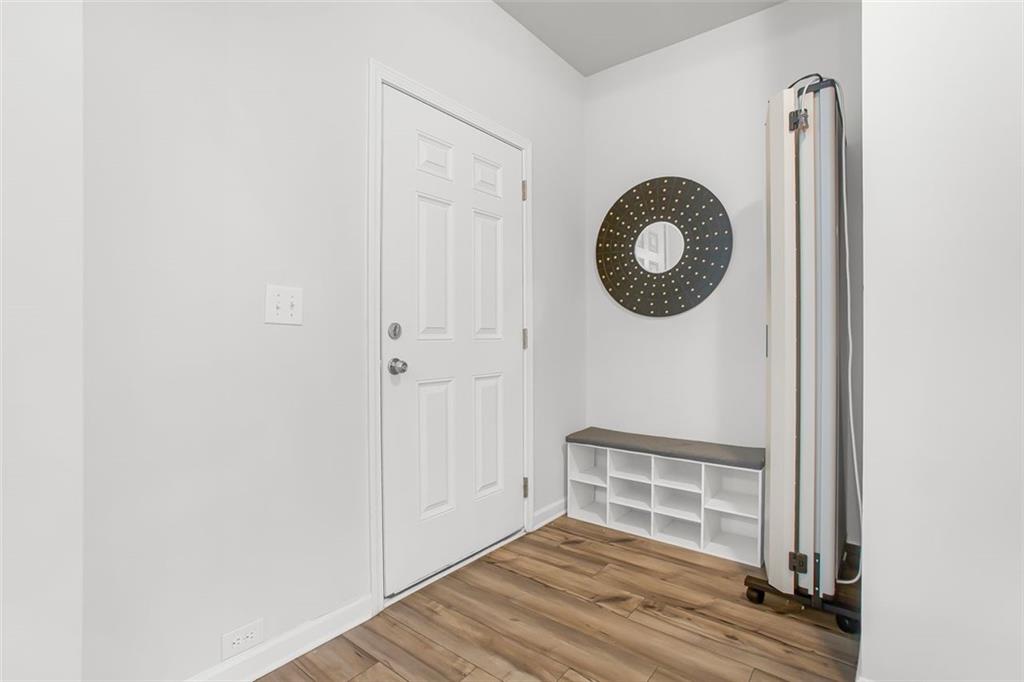 Saratoga Lake Townhomes - Residential
