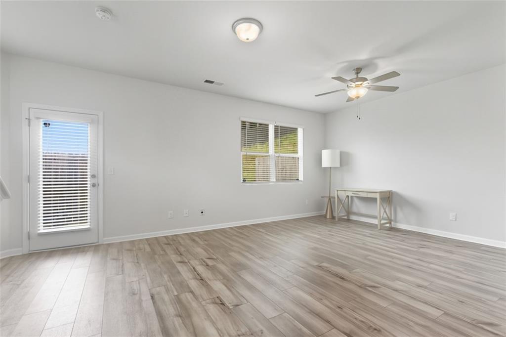 Saratoga Lake Townhomes - Residential