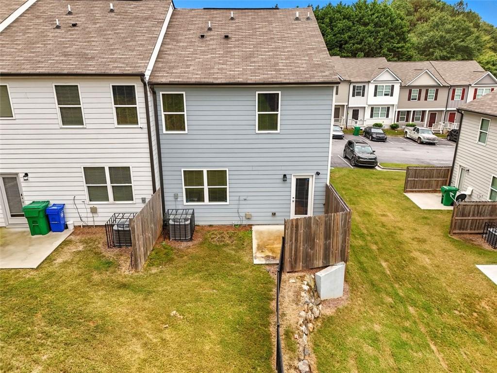 Saratoga Lake Townhomes - Residential