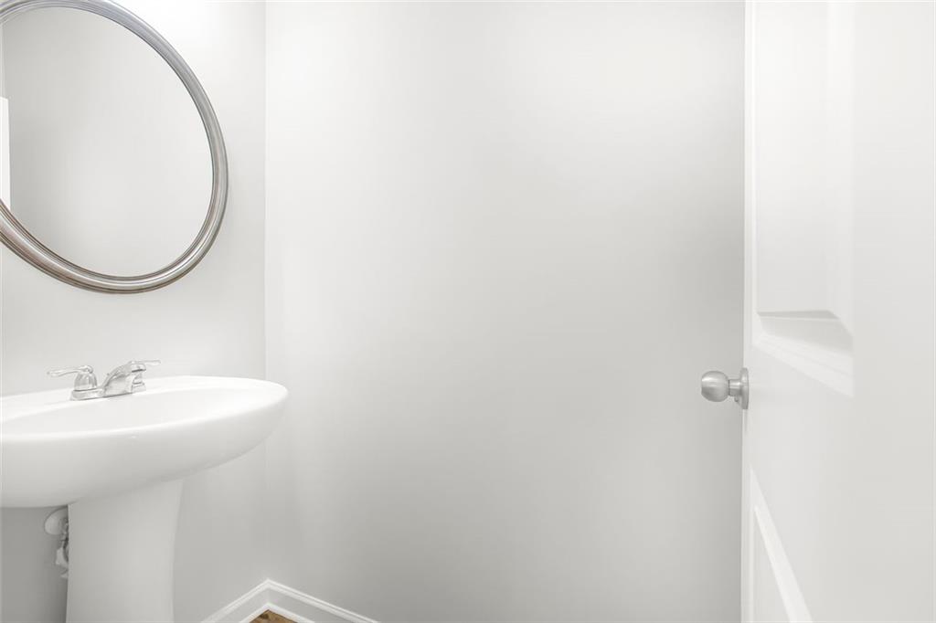 Saratoga Lake Townhomes - Residential