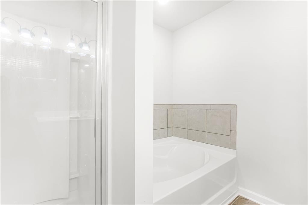Saratoga Lake Townhomes - Residential