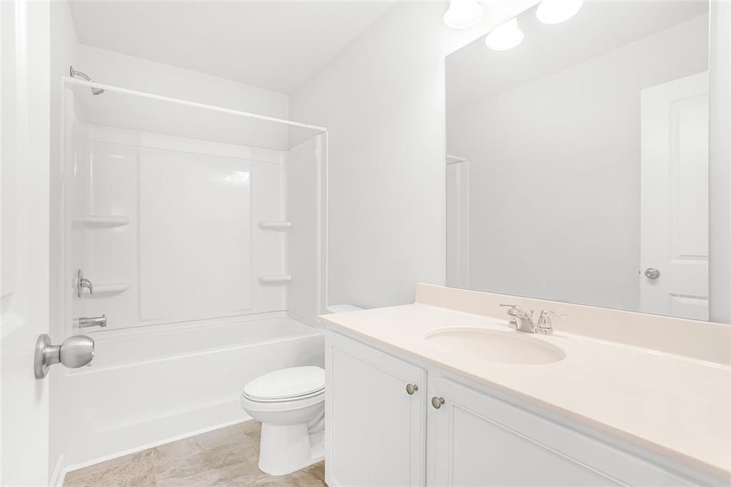 Saratoga Lake Townhomes - Residential