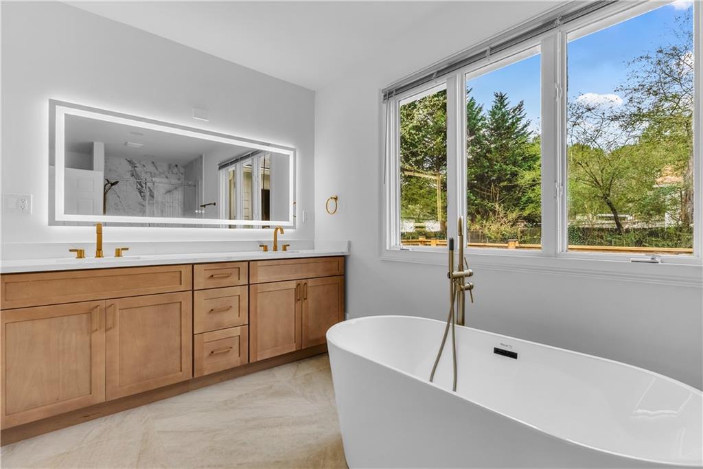 5933 Four Winds Drive SW