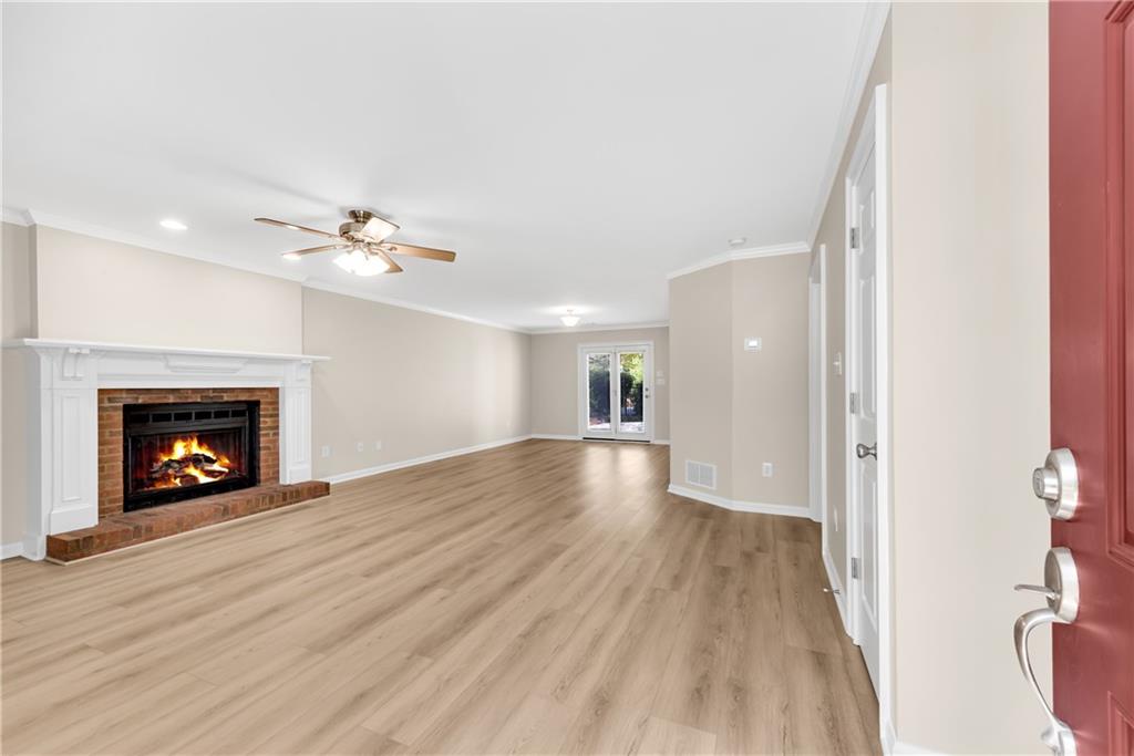 1080 Old Roswell Road