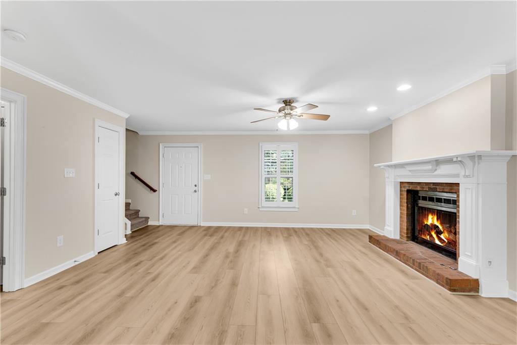 1080 Old Roswell Road