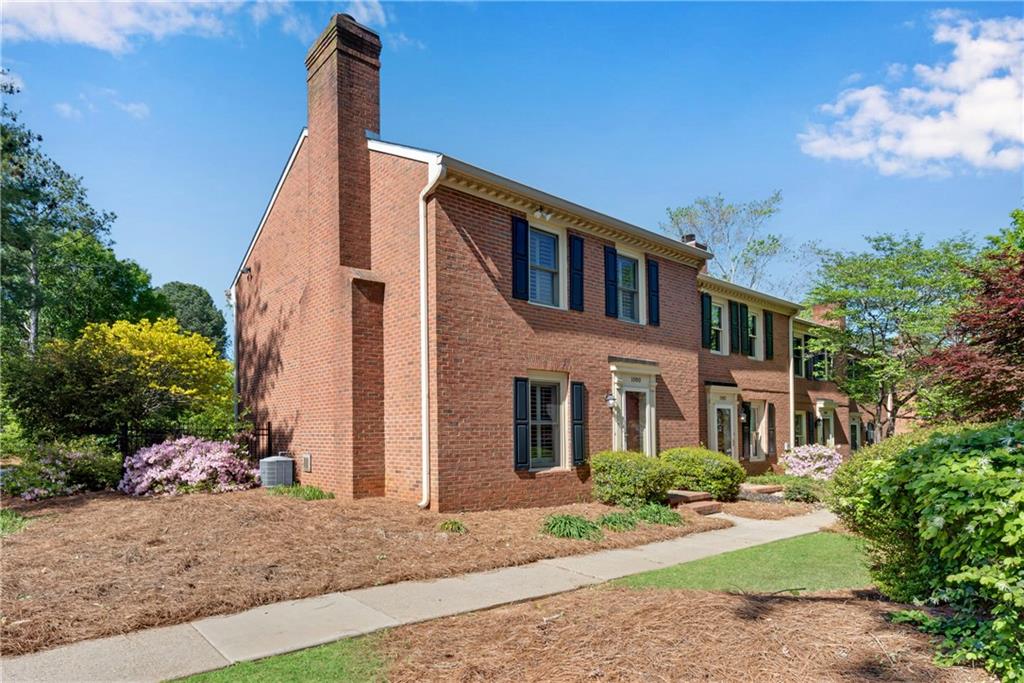 1080 Old Roswell Road