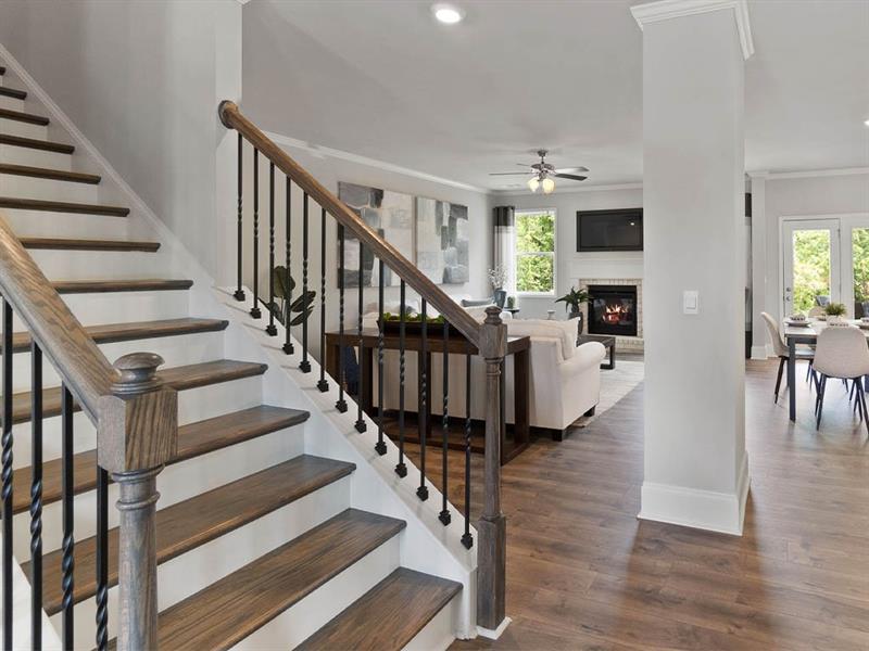 3715 Mynawood Place