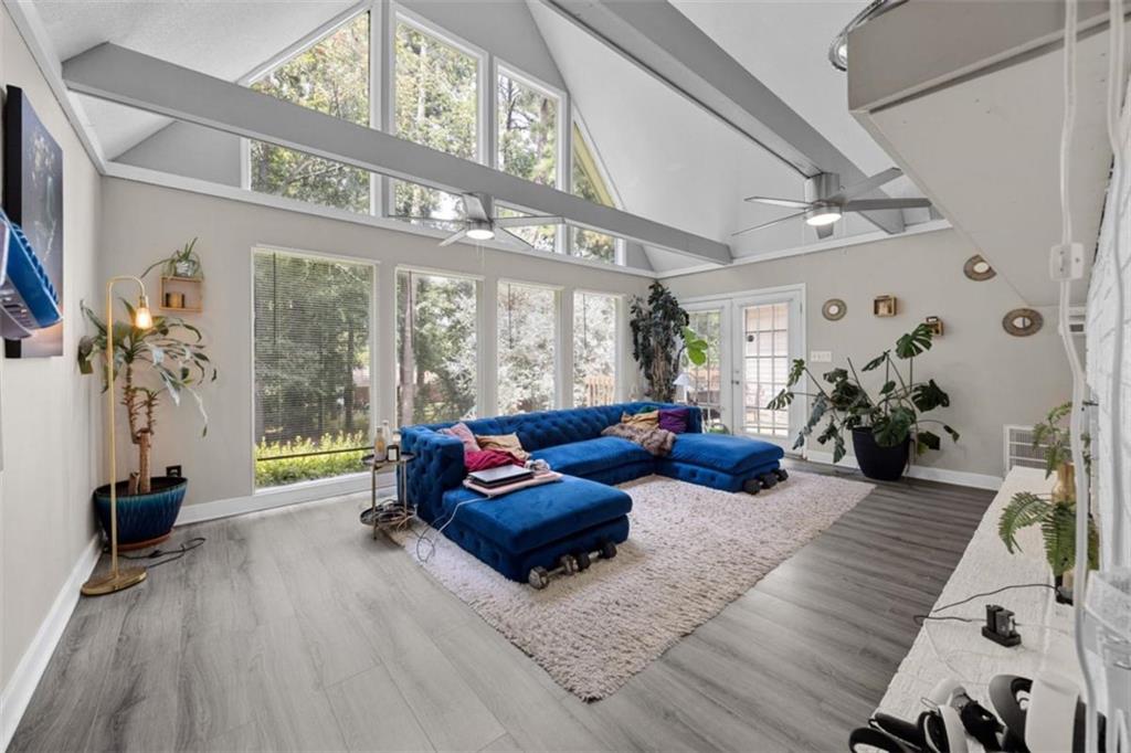 2169 Pepperidge Drive