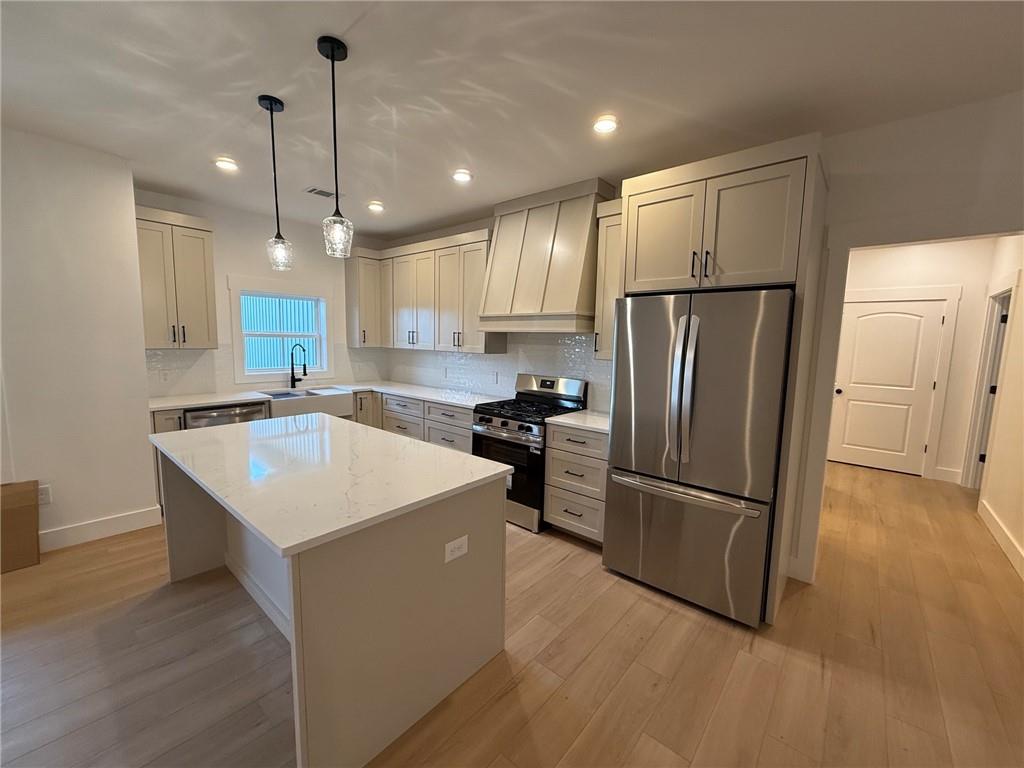 189 Oakland Drive