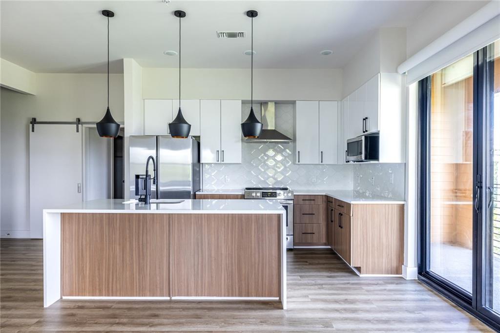 112 Rogers Street NE 506