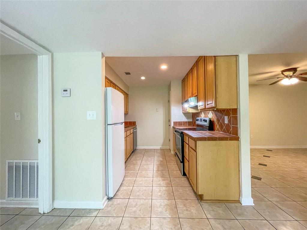 605 Candler Street #C-2, Gainesville, Georgia image 30
