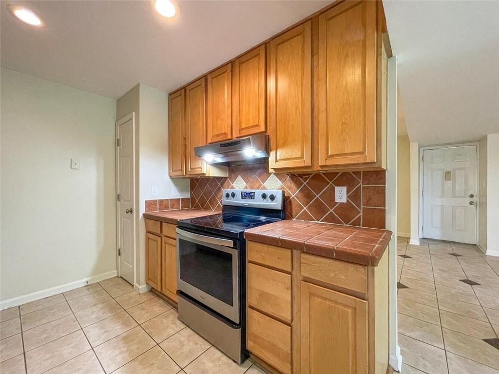 605 Candler Street #C-2, Gainesville, Georgia image 32