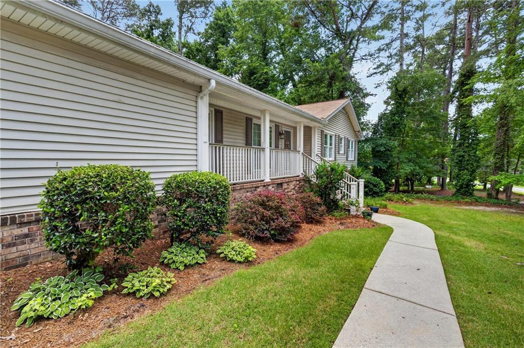 2868 Hickory Lane