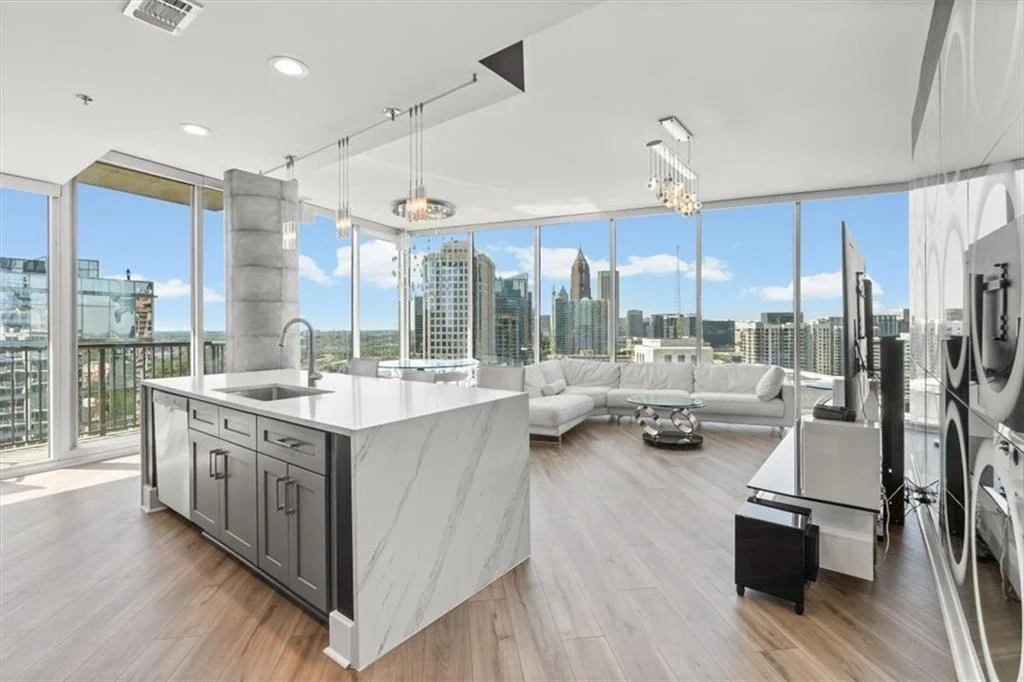 1080 Peachtree Street NE Unit 2110