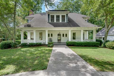 Homes For Sale - 1001 Asbury Street<br/> Oxford, GA 30054