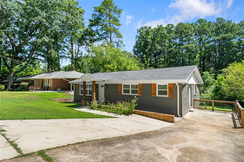 2128 Mark Trail Trail
