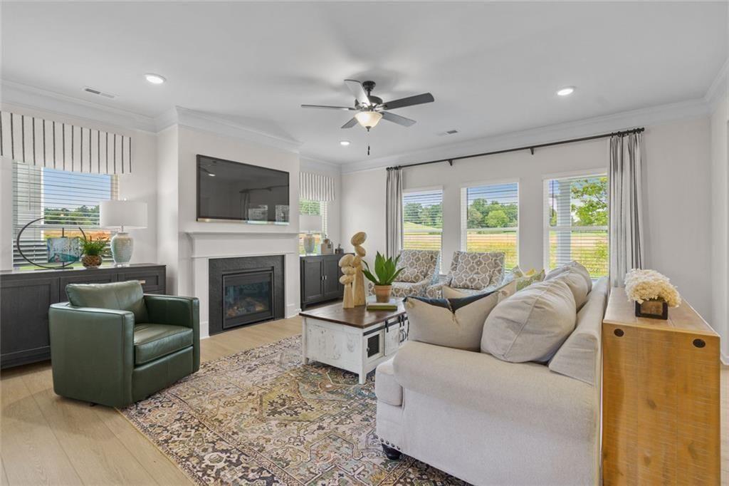 7 Hart Drive