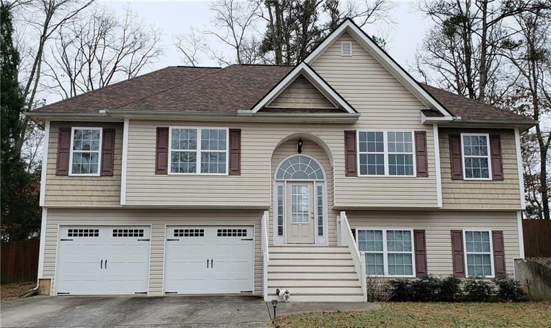 An enjoyable+lovely home in a quiet neighborhood just minutes to I75 and the outlet mall+all its nearby amenities*Just finished a large 4th bedroom/bonus room (14x19ft ) on the terrace level*This will make this a 4 bedroom-2bath home*The private fenced back yard backs up to a 10 acre estate*in the back is an outbuilding for your outdoor tools etc*the private deck is perfect for entertaining*The kitchen has plenty of like-new cabinets+stainless steel appliances plus a comfortable breakfast area with a view*The large open family room+extra dining area has hardwood laminate flooring*The oversized master suite features a trey ceiling +windows overlooking the private back yard*The master bath has a garden tub and separate shower, private toilet area(room)+a walk in daylight master closet*There is plenty of room in this home to stretch out and relax*plus you have an extra room on the lower level for a workshop or extra storage*call today to see it*