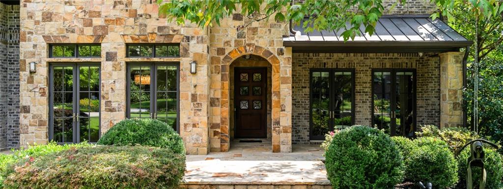 4915 Northway Drive NE