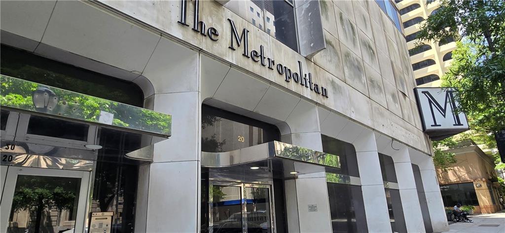 Metropolitan - Residential