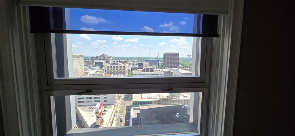 Metropolitan - Residential