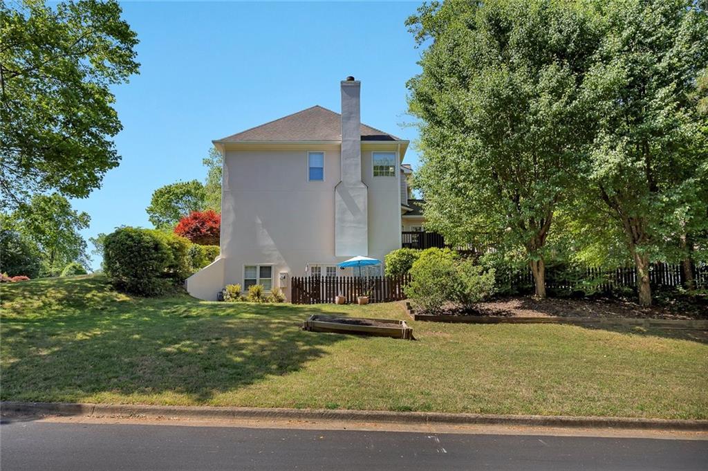 4920 Day Lily Way NW