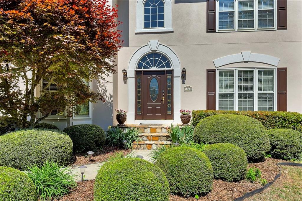 4920 Day Lily Way NW