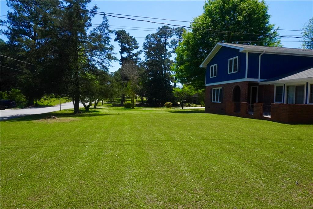 2421 Fieldstone Drive SE