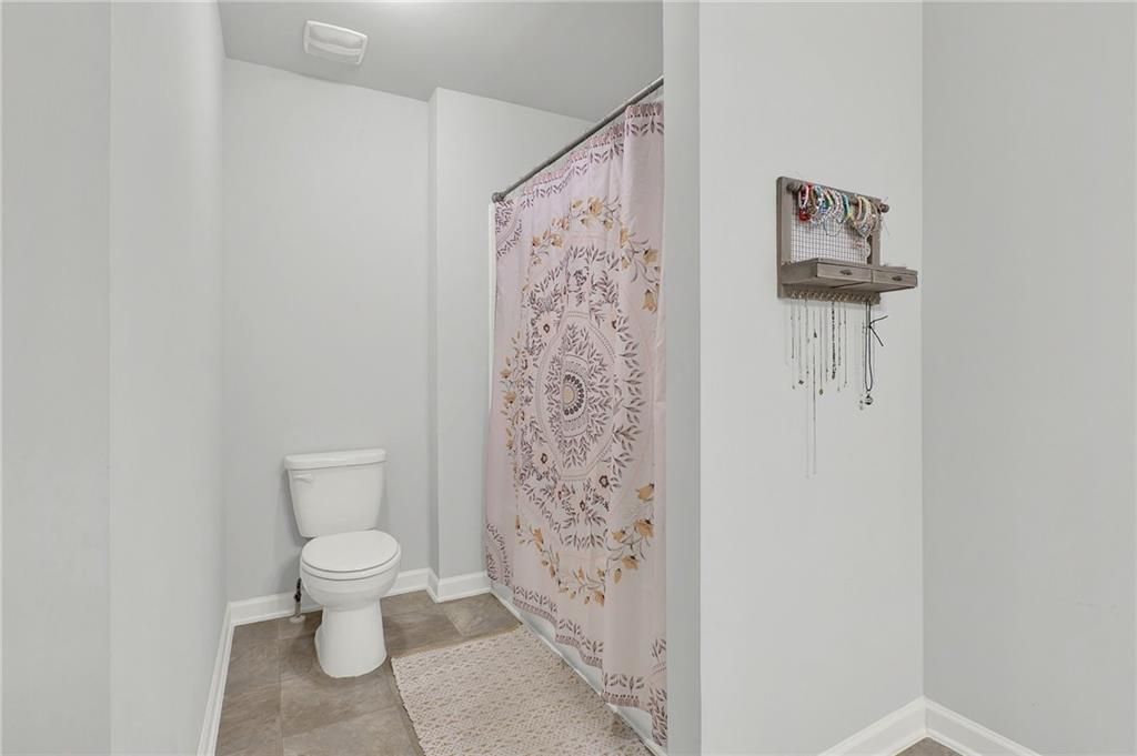 505 Blue Mountain Rise, Canton, Georgia image 33