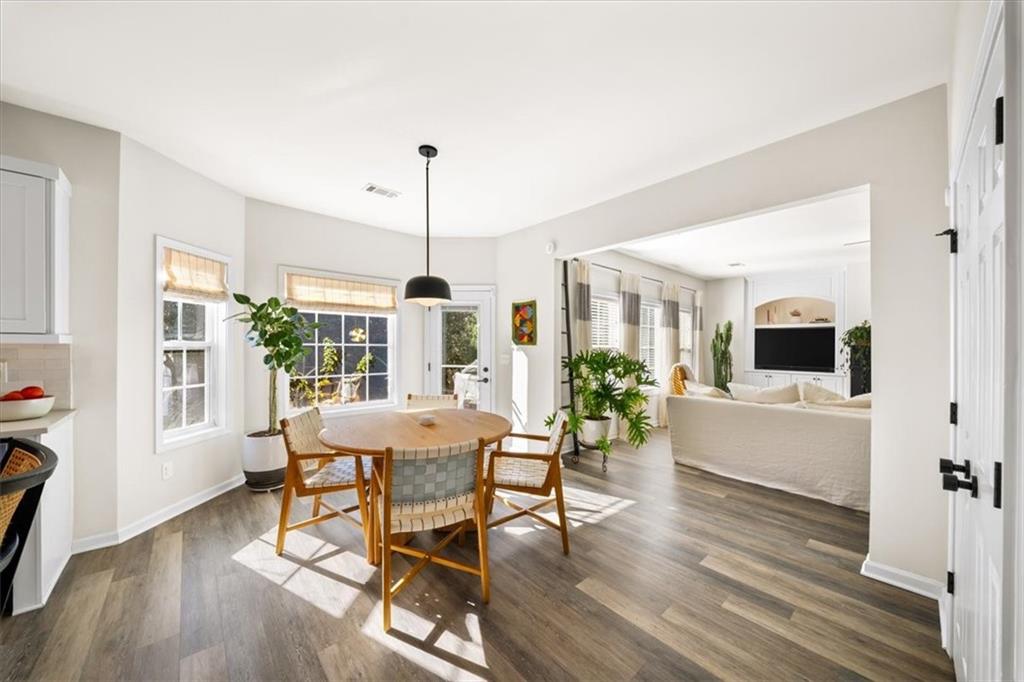 2151 Somerset Place SE